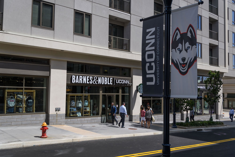 The Barnes & Nobel UConn bookstore